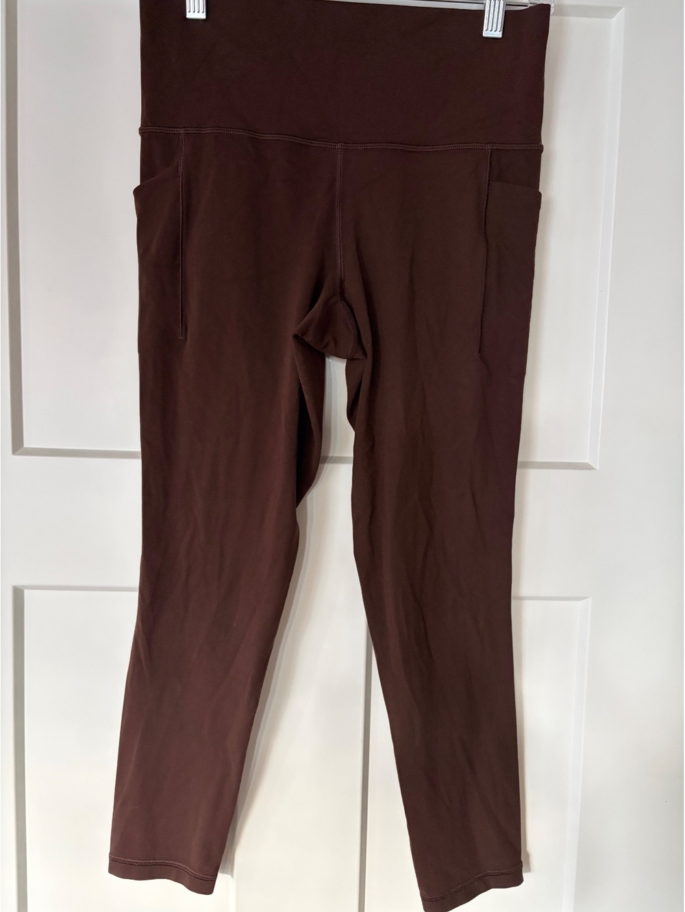 Athleta Salutation Stash Pocket II 7/8 Tight โ Brown, Size M